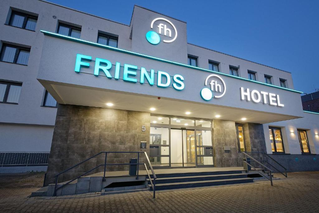 Bei Düsseldorf: 2 Nächte für Zwei im Doppelzimmer inkl. Frühstück im 4* Friends Hotel Düsseldorf-Airport Ratingen 179 €
